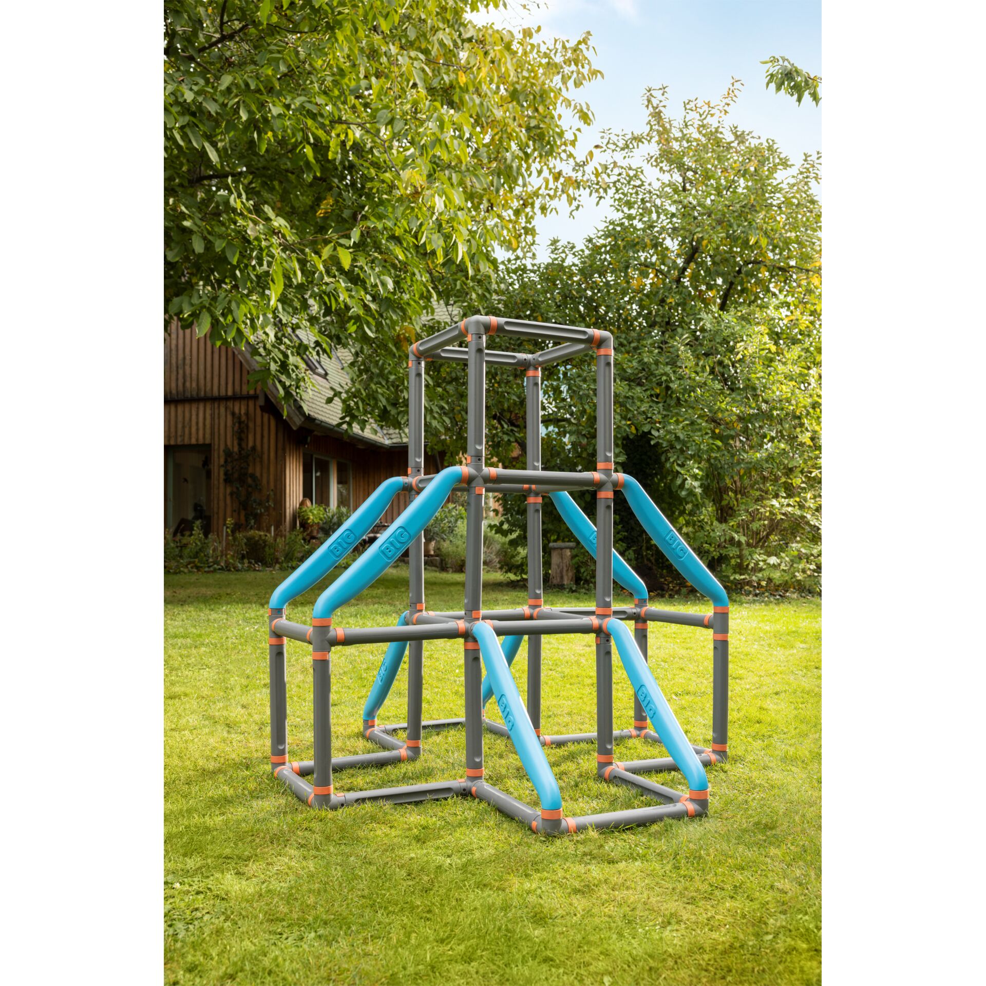 Spielbereich, Spielbereich im Freien, Draußen, Gras, Pflanze