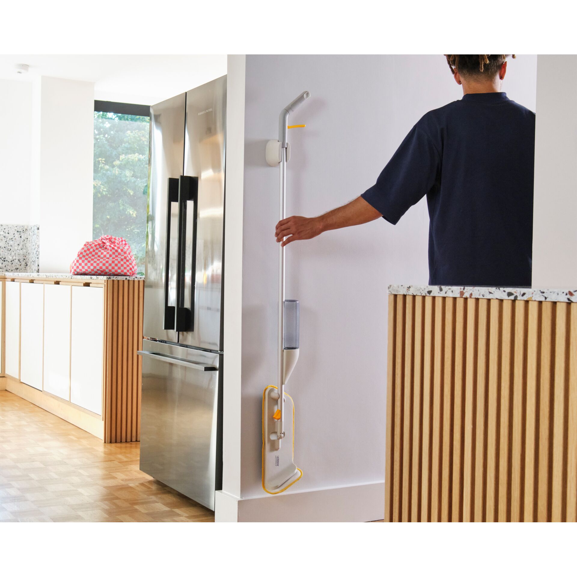 Drinnen, Innenarchitektur, Erwachsene, Mann, Person