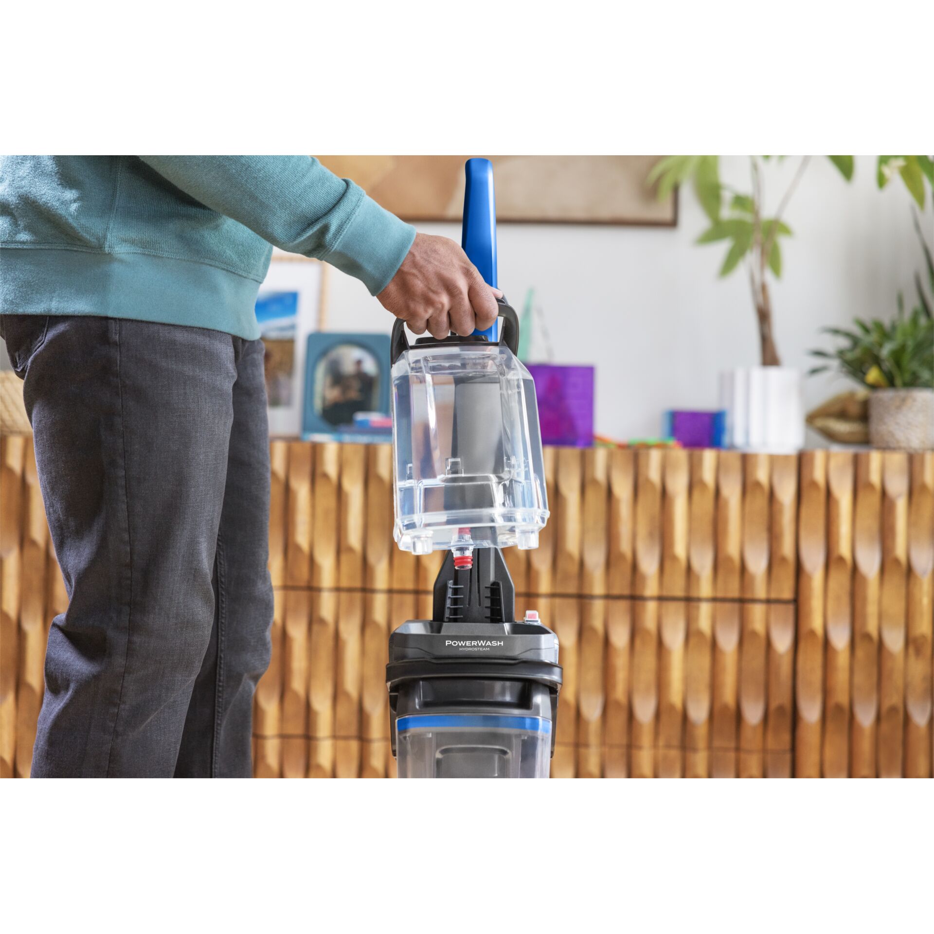 Drinnen, Innenarchitektur, Schuh, Sneaker, Person, Innenarchitektur, Erwachsene, Männlich, Mann, Person, Innenarchitektur, Erwachsene, Männlich, Mann, Person, Innenarchitektur, Erwachsene, Männlich, Mann, Person