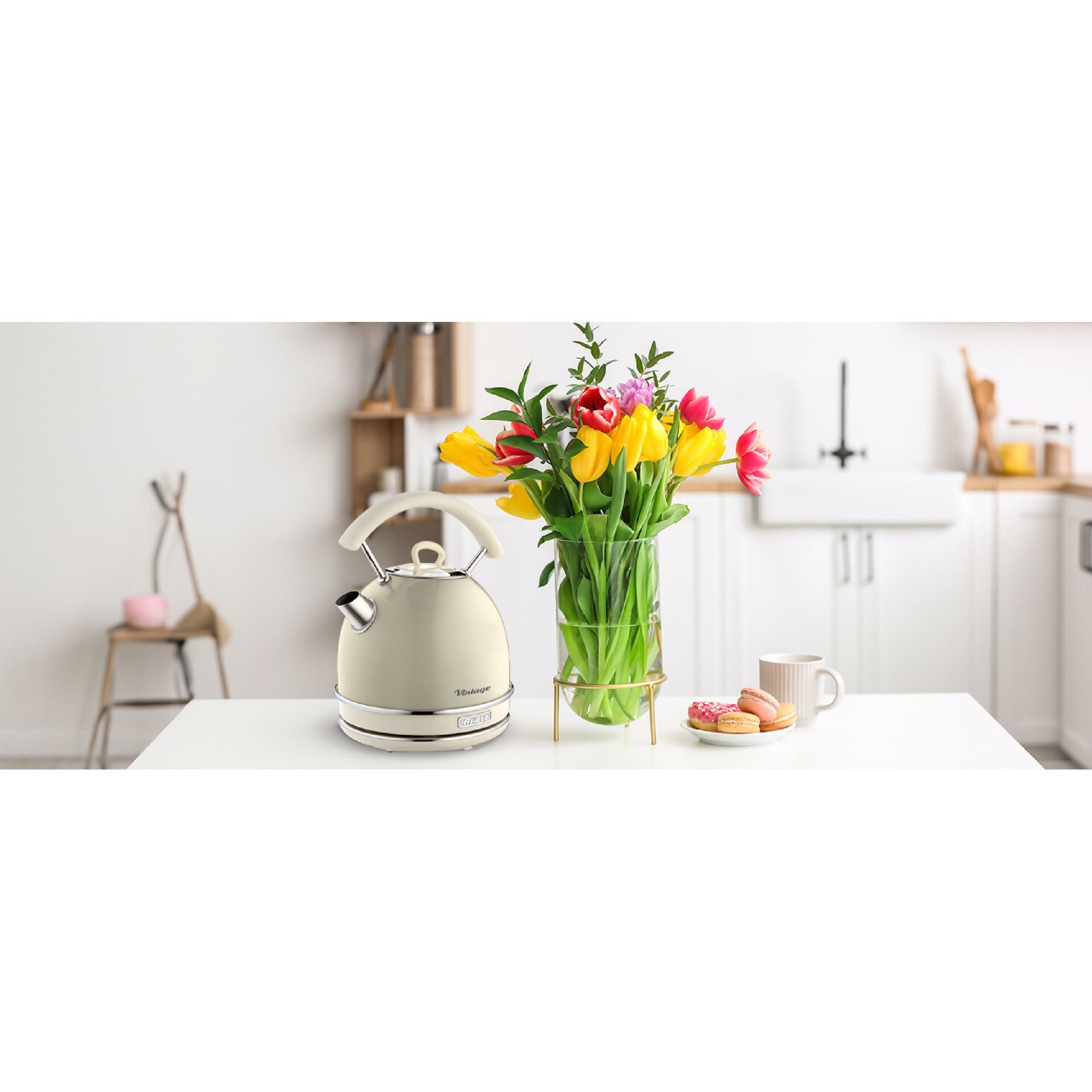 Teekessel, Küchenkaffeemaschine, Kessel, Tulpen, Vase