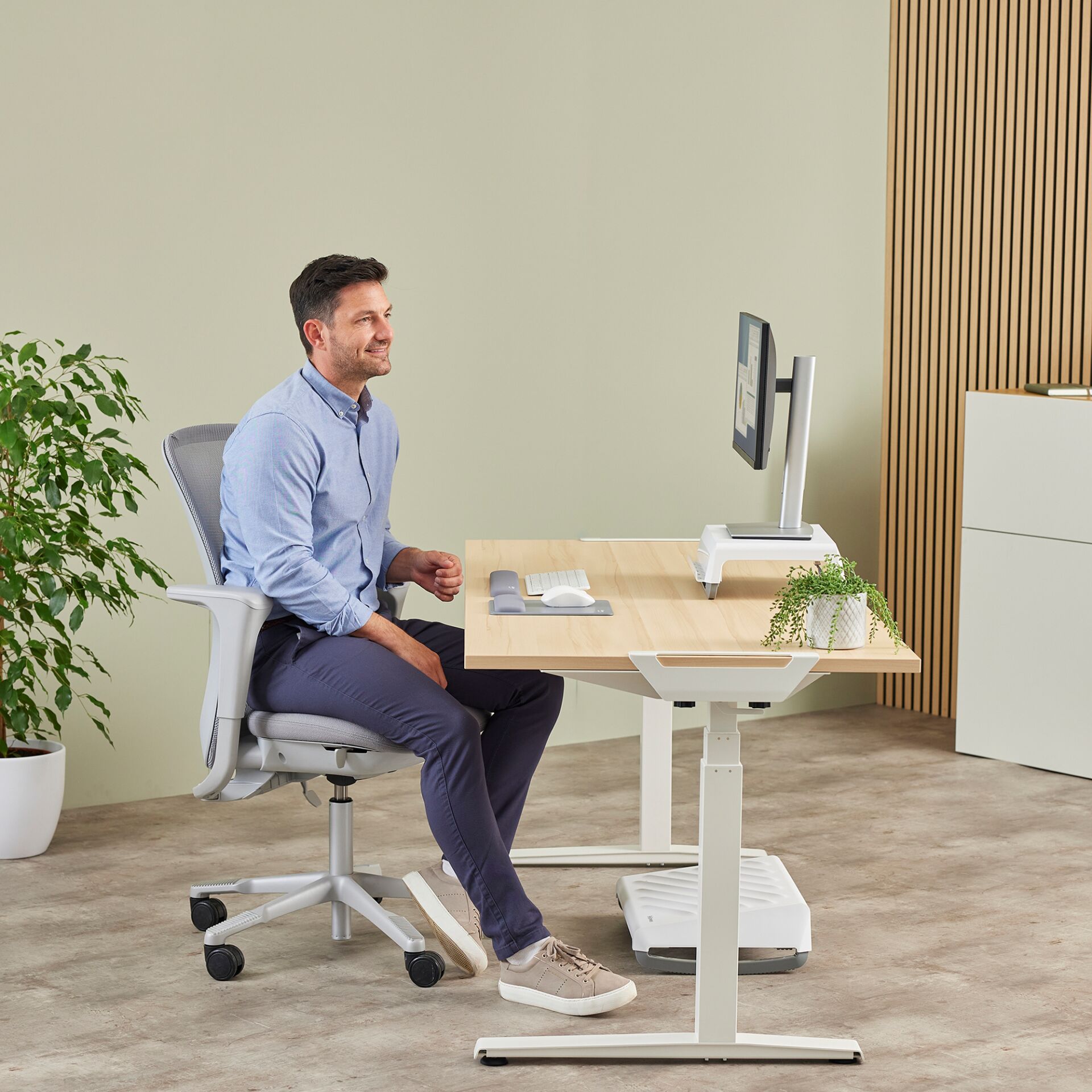 Moebel, Tabelle, Schreibtisch, Mann, Person