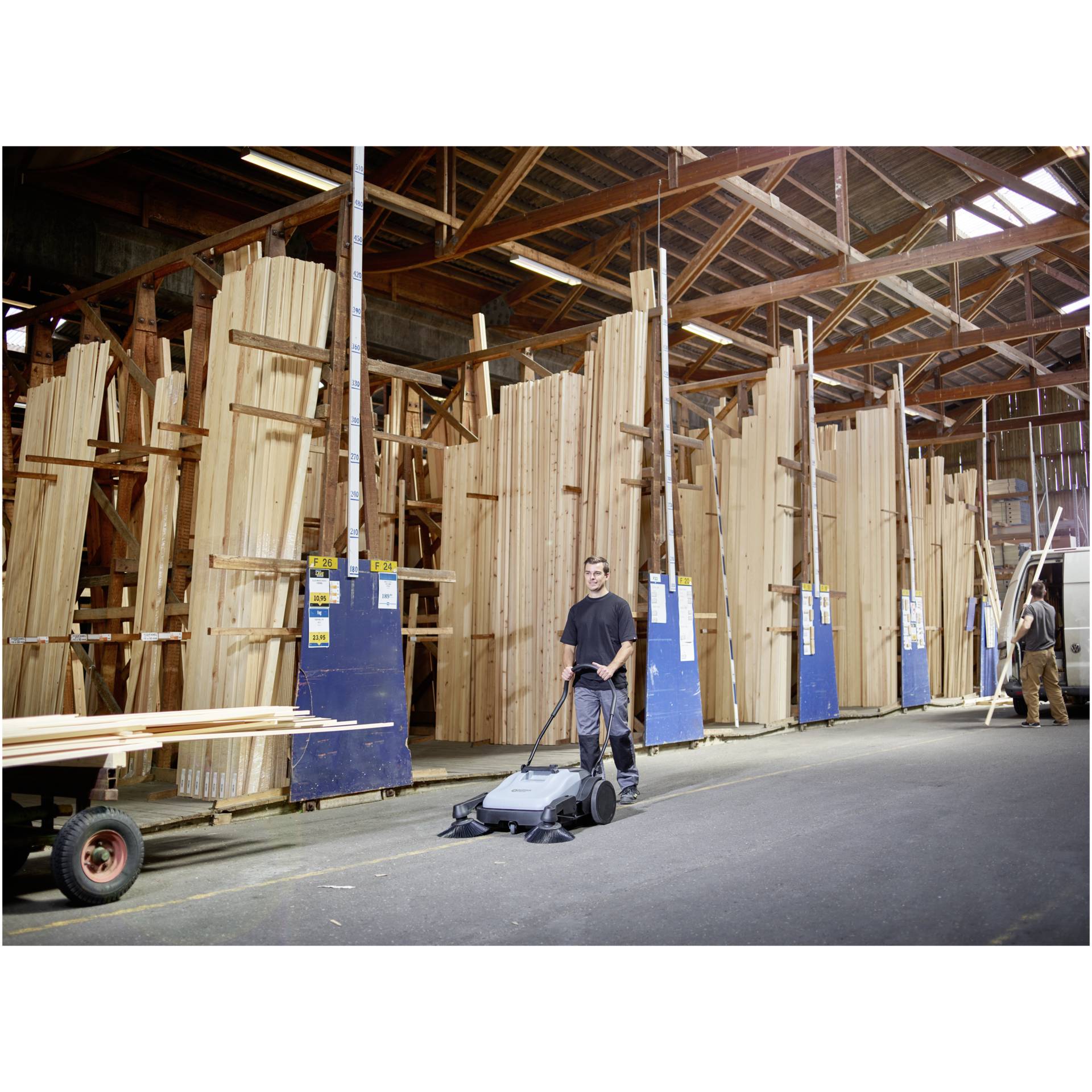 Holz, Innenarchitektur, Schnittholz, Rasenmäher, Person