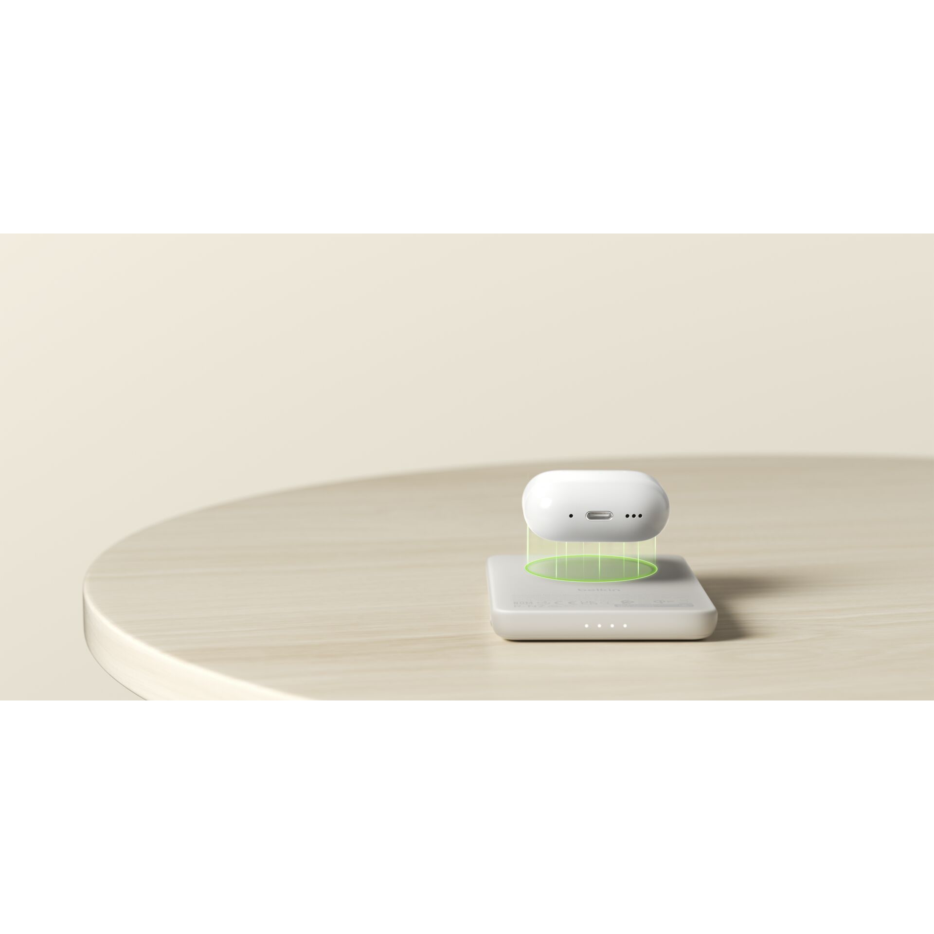 Kopfhörer-Case, AirPods-ähnlich, Lade-Station, weiße Kopfhörer, Konstruktions-Design