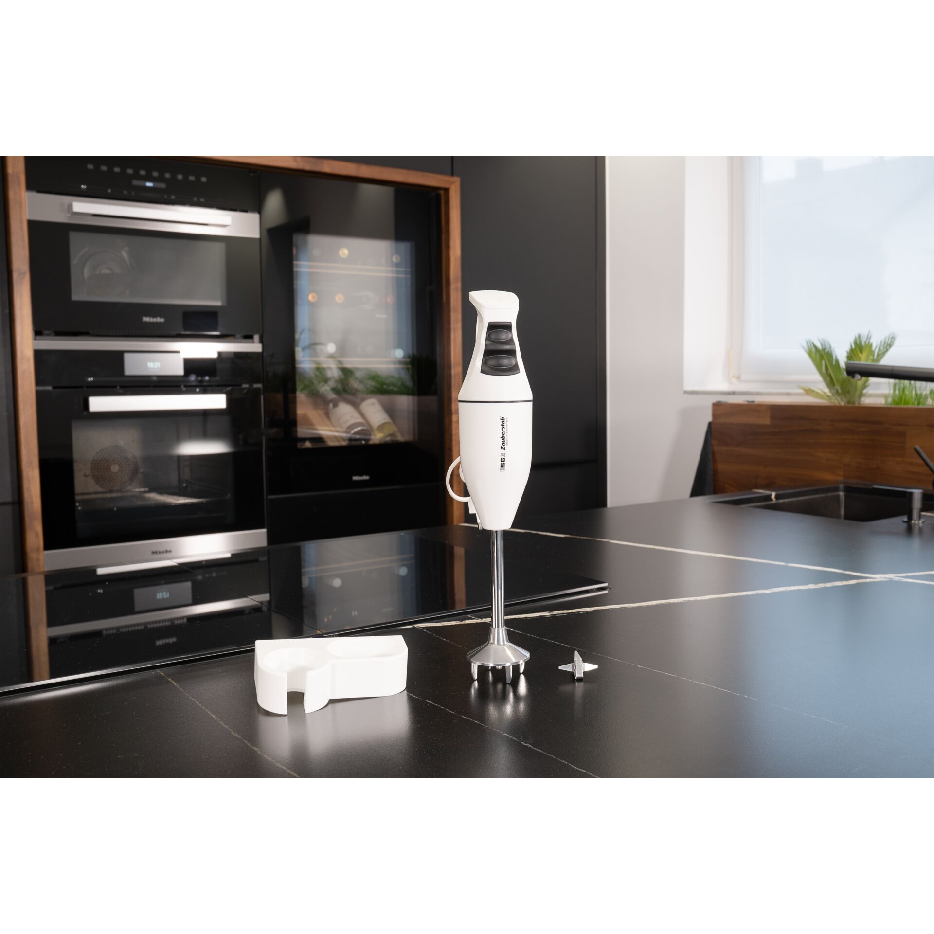 Gerät, Innenarchitektur, Elektrisches Gerät, Fön