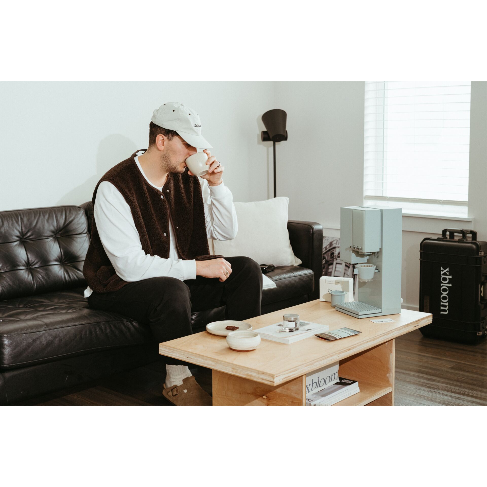 kaffee, Kaffeemaschine, Tisch, Wohnzimmer, Mütze