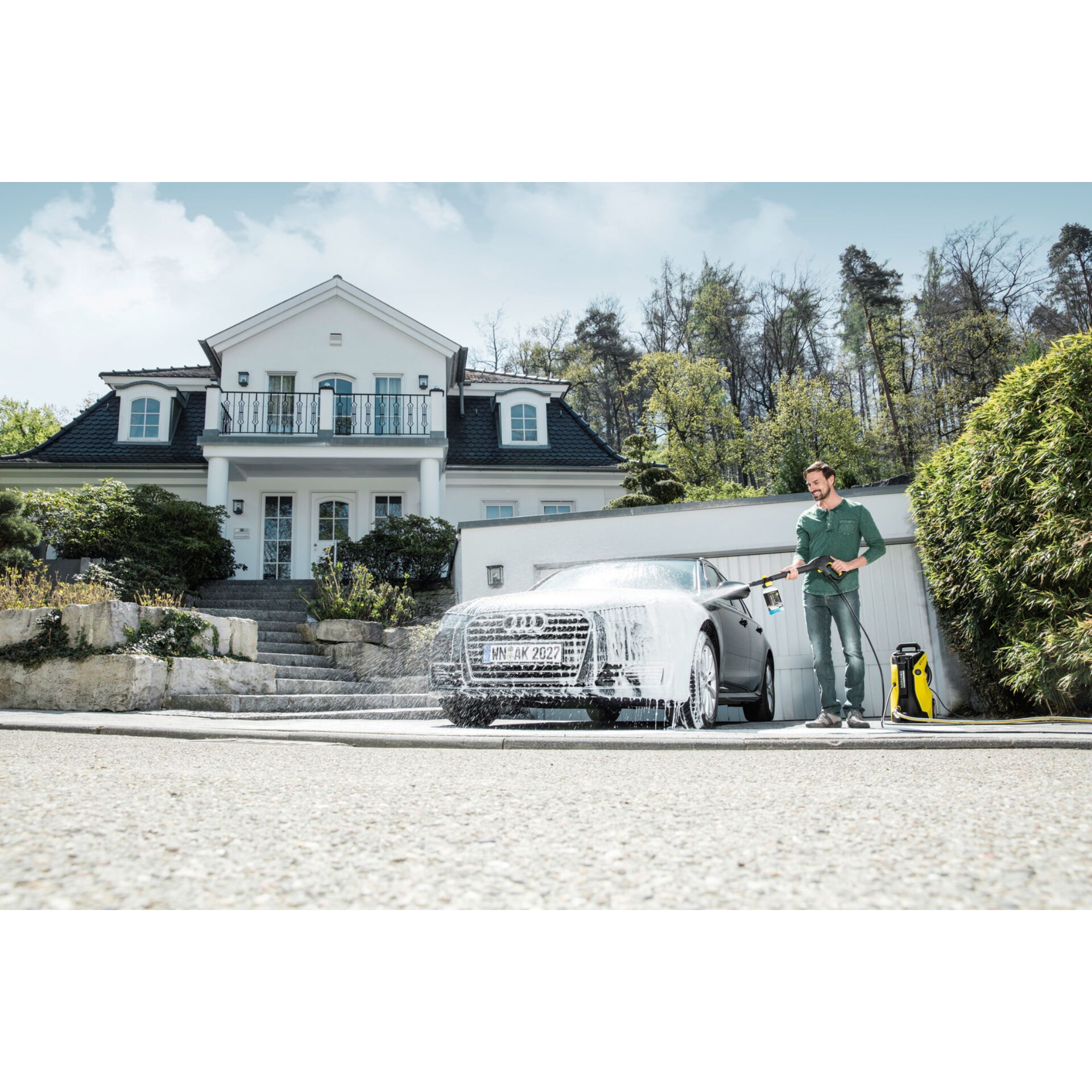 Auto, Autowaschanlage, Fahrzeug, Person, Schuh, Auto, Autowaschanlage, Fahrzeug, Person, Schuh