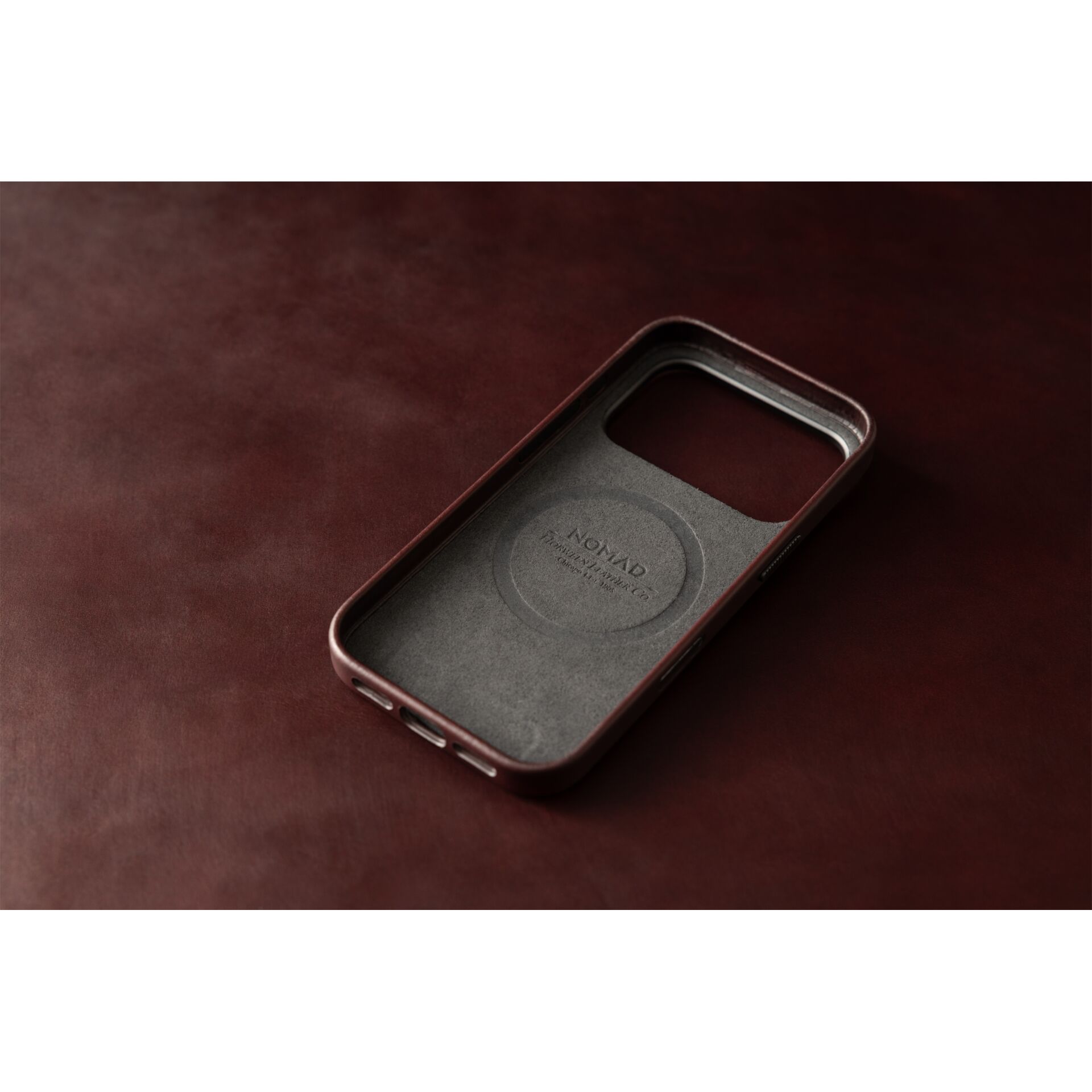 Hülle, Telefoncase, Rote Farbe, Gepolsterter Innenraum, MagSafe-kompatibel