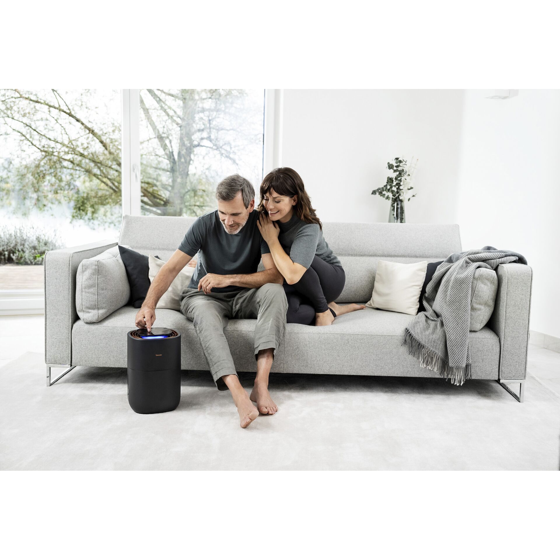 Couch, Person, Sitzen, Erwachsener, Frau