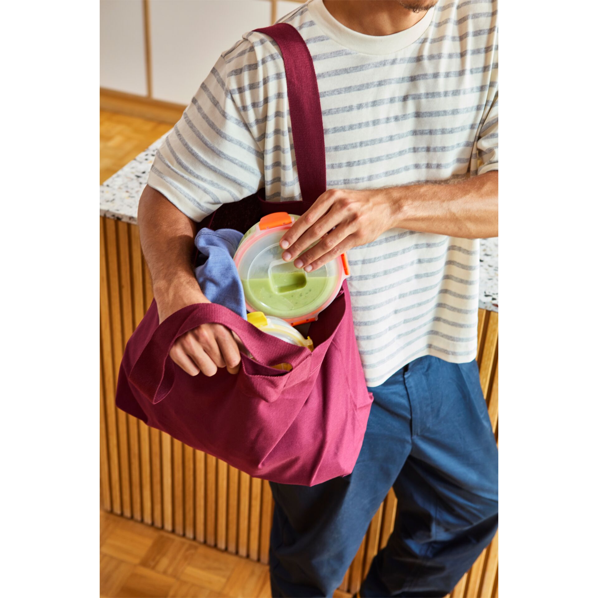 Tasche, Zubehör, Handtasche, Person, Tragetasche