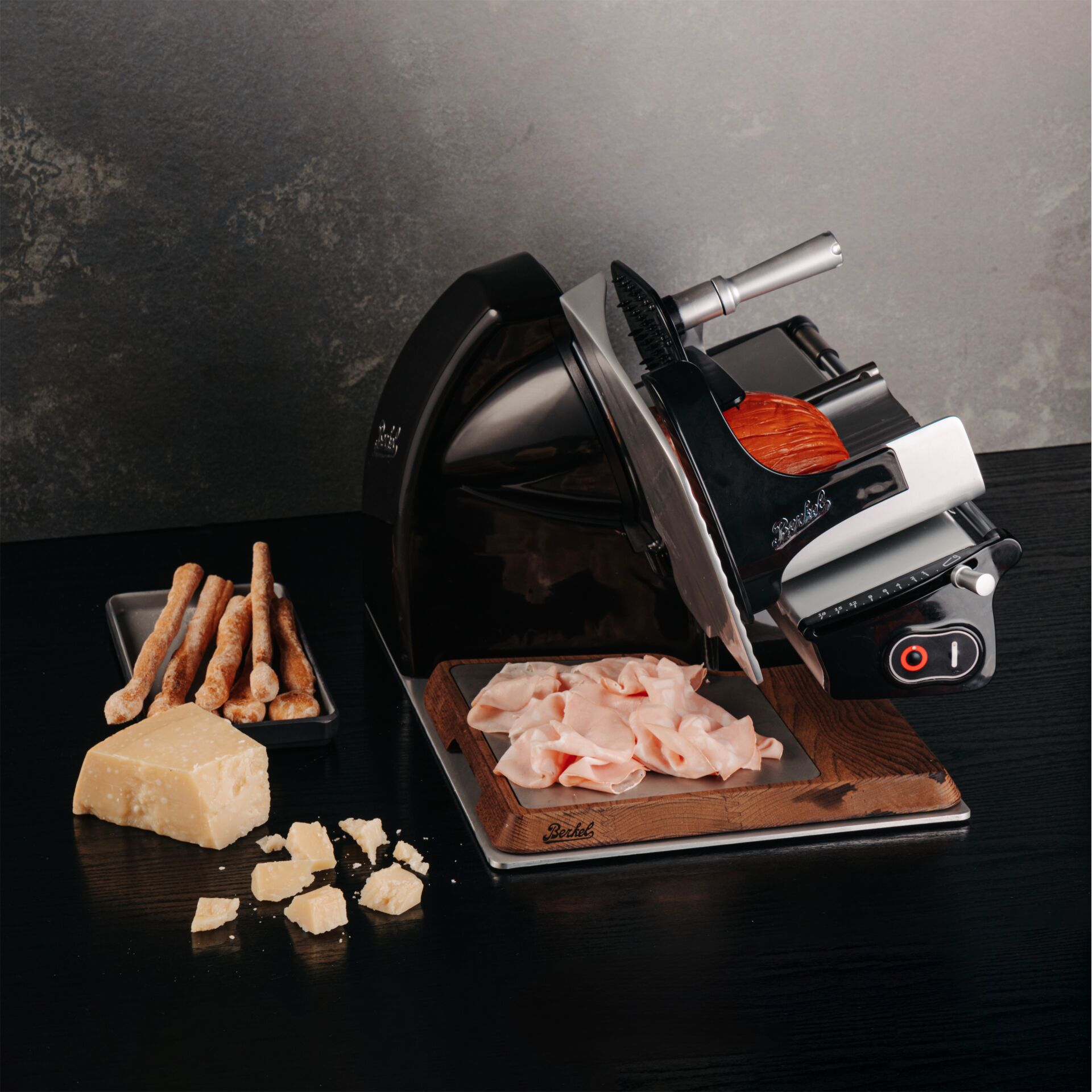 Käse, Käseplatte, Käseschneider, Schinken, Küchenmaschine