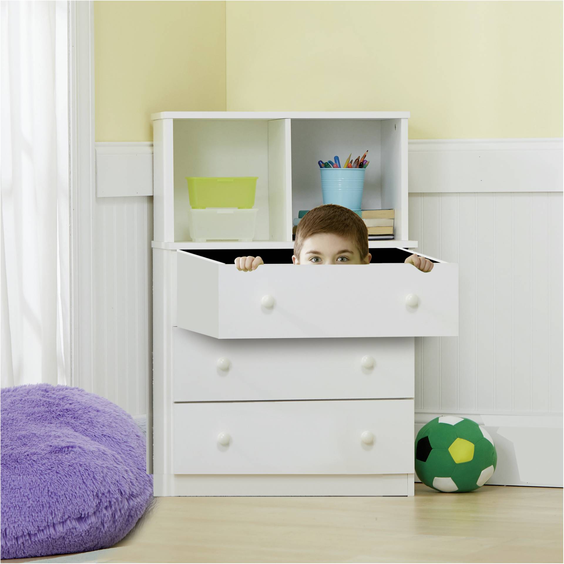 Moebel, Junge, Kind, Männlich, Person